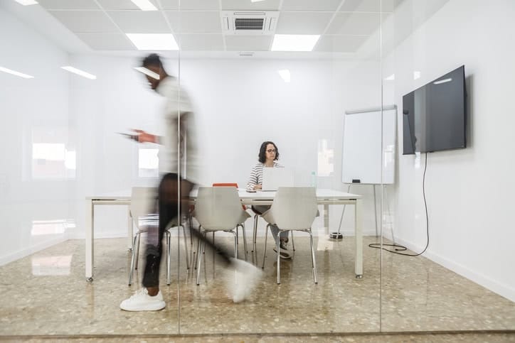 Don't Ghost Your Recruiter